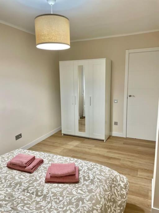Apartamento En Con Parking Y Wifi Oviedo