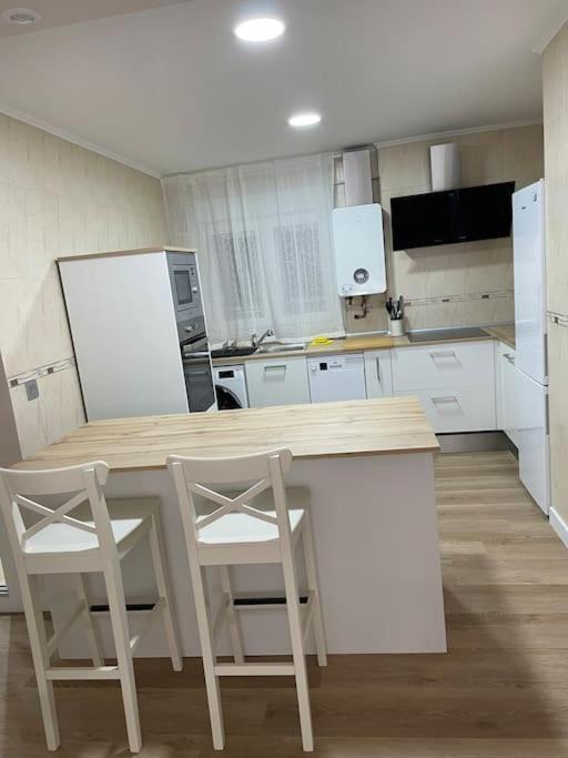 En Con Parking Y Wifi Apartamento