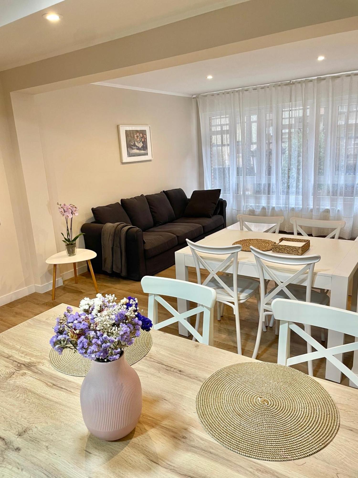Apartamento En Con Parking Y Wifi *